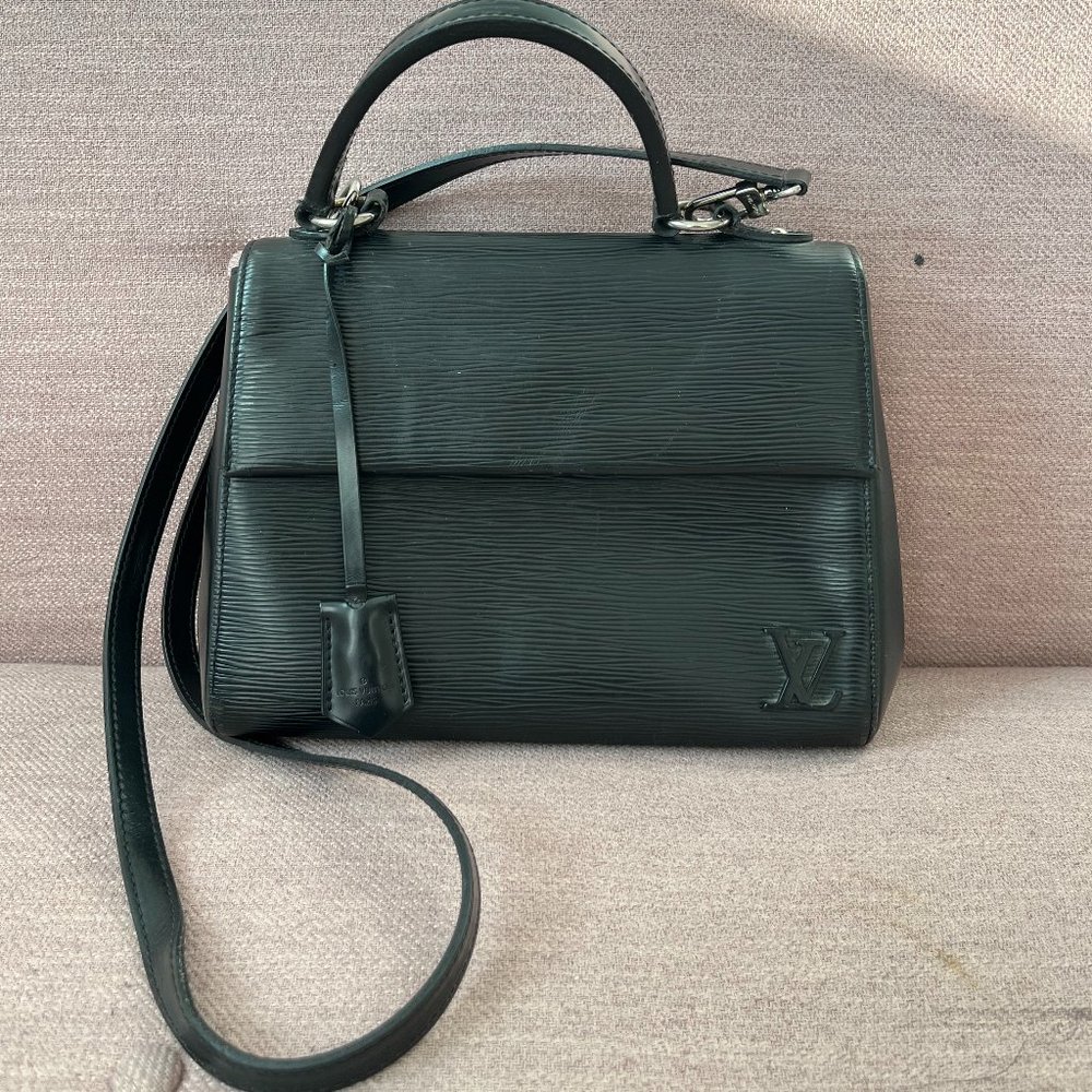 Louis Vuitton Cluny Crossbody BB Black Leather